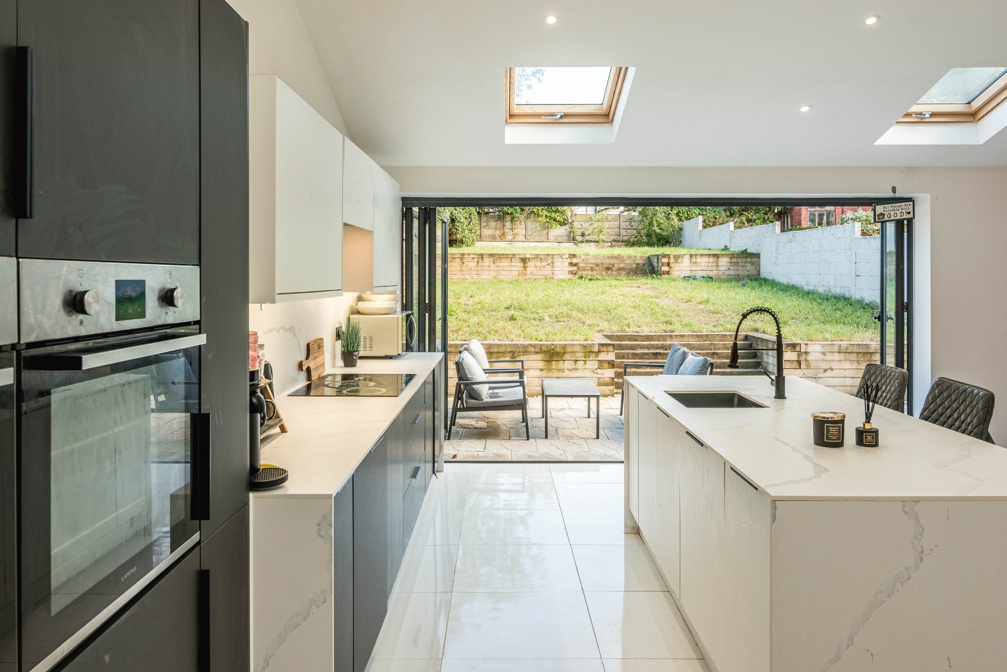 Hither Green / SE13 / Kitchen renovation Hutch project